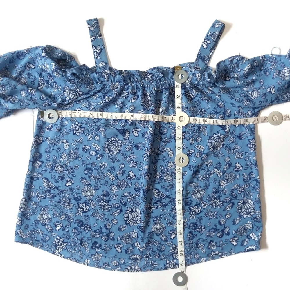 Anthro | Floral Cold Shoulder Top EUC - Picture 4 of 5